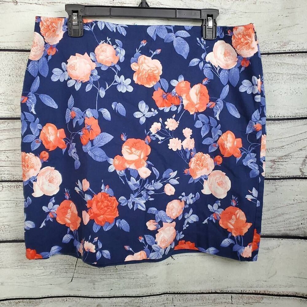 Talbots Size 14 Navy Floral Lined Skirt